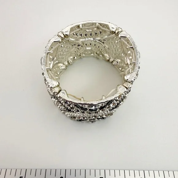 Elegant Silver Toned Crystal Stretch Bracelet - Picture 7 of 7